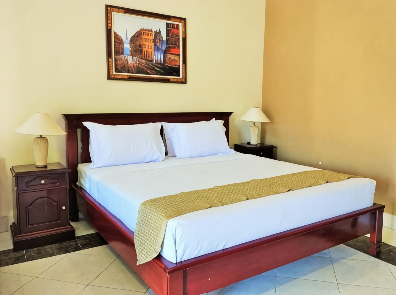 Insest pornosi: Ota qizida boladi Yalangoch Greta Scacchi