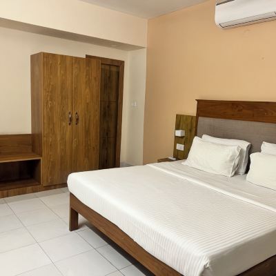 Junior Suite Sai Towers Promo Code