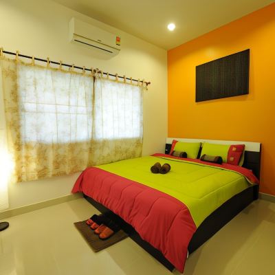 Three Bedrooms Vliia Non smoking