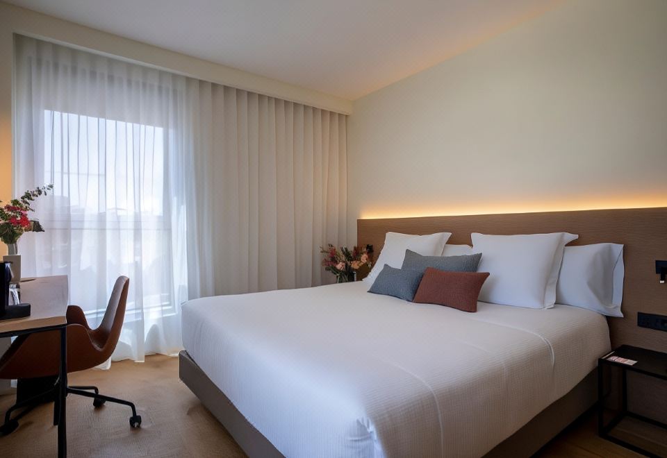 游泳池景行政間