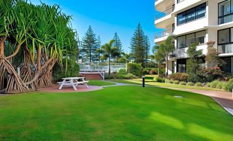 ULTIQA Beach Haven on Broadbeach