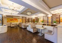 Holiday Hotel