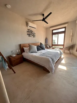 Beautiful 2BR/2BT Beachfront Hotele w: 