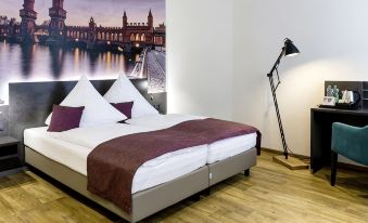 Bahnhof-Erzingen, hotel, coffee & more - Housity