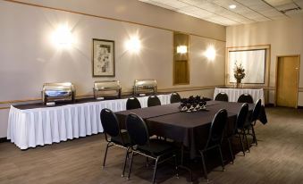 Heritage Inn Hotel & Convention Centre - Moose Jaw