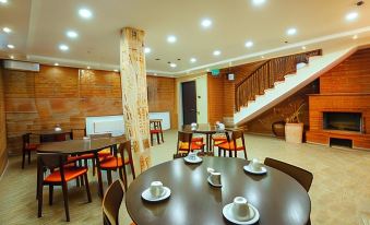 Bliss Hotel - 3