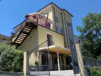Albergo Diffuso - Il Poggetto Tra Urbino & San Marino Hôtels à : 