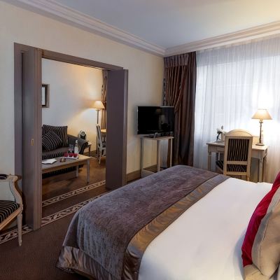 Junior Suite Hotel Royal Manotel Geneva Promo Code