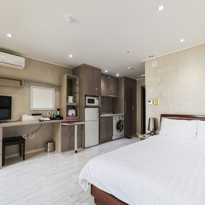 Standard Double Room Lamia Hotel Promo Code
