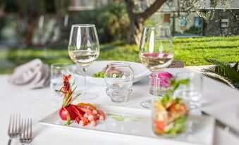 Hotel Ariston & Apartments - Housity