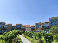 Luwansa Beach Hotel