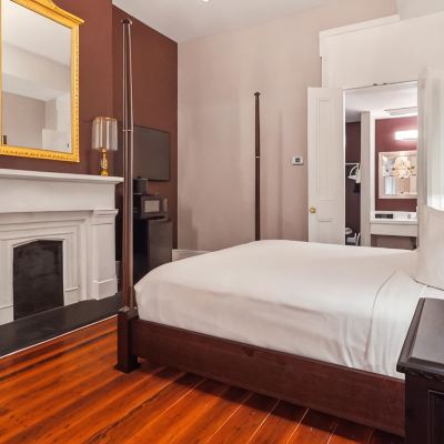 King Suite - Accessible Maison Saint Charles by Hotel RL Promo Code
