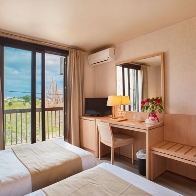 Standard Twin Room Chez Walter Promo Code