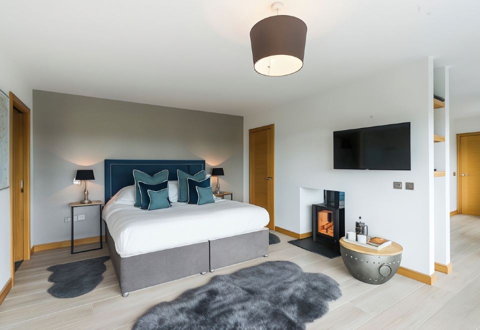 Honeymoon Apartment, 1 King Bed, Hot Tub