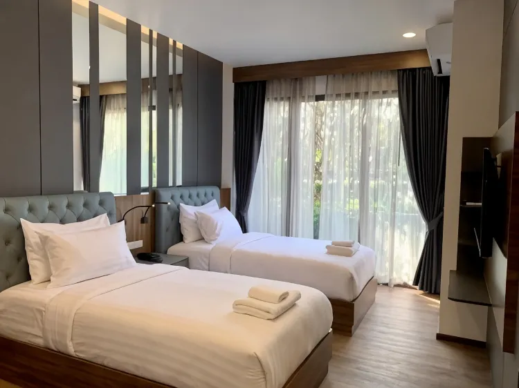 ห้องเตียงแฝด พร้อมวิวสวน