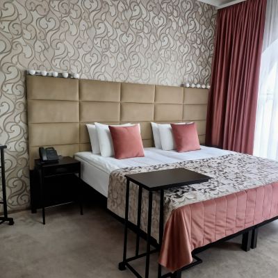 Deluxe Room Passage Promo Code