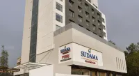 كريشنا بالاس هوتل أمبرناث