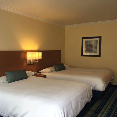 Deluxe Room with Two Queen Beds Disability Access Non-Smoking