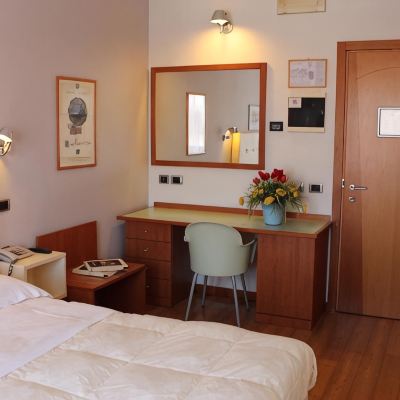 Deluxe Double Room Hotel Rubicone Promo Code