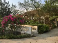 Villa Louise Hue Beach Boutique Hotel
