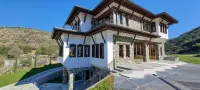 Pupa Winery โรงแรมใน