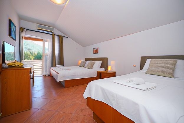Beach House Poseydon - Housity