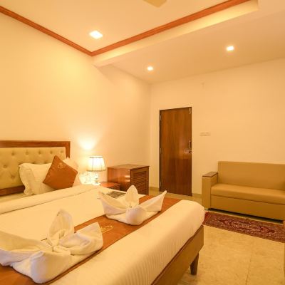 Room with Balcony and Mountain View Rockford Resort Promo Code