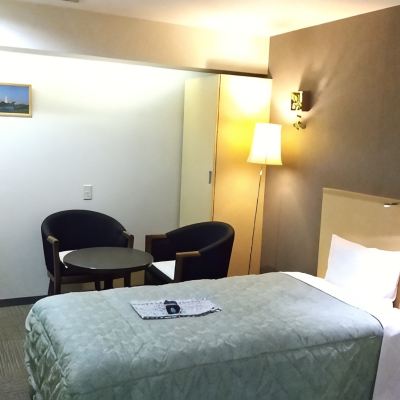 無窗雙床房宵禁從24:00到6:00 全理連 代代木之宿優惠