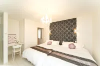 Shiga Lakeside Villa Hotel di 