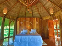 Juma Amazon Lodge Hotele w: 