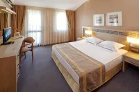 Pam Thermal Hotel Clinic & Spa Hôtels à : 