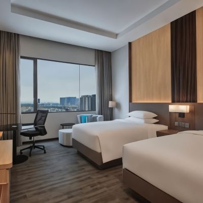 Guest Room, 2 Doubles, City View