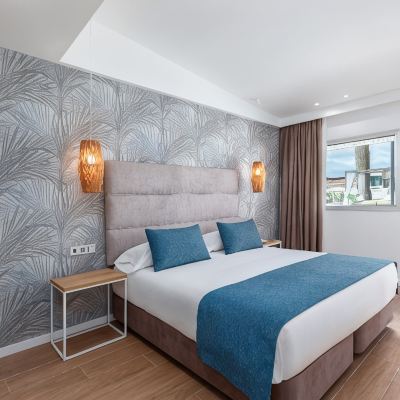 Family Suite Kumara Serenoa by Lopesan Hotels Promo Code