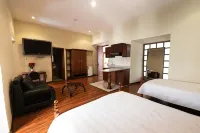 Suites & Hotel El Quijote
