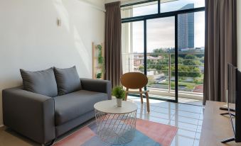 Golden View Serviced Apartments