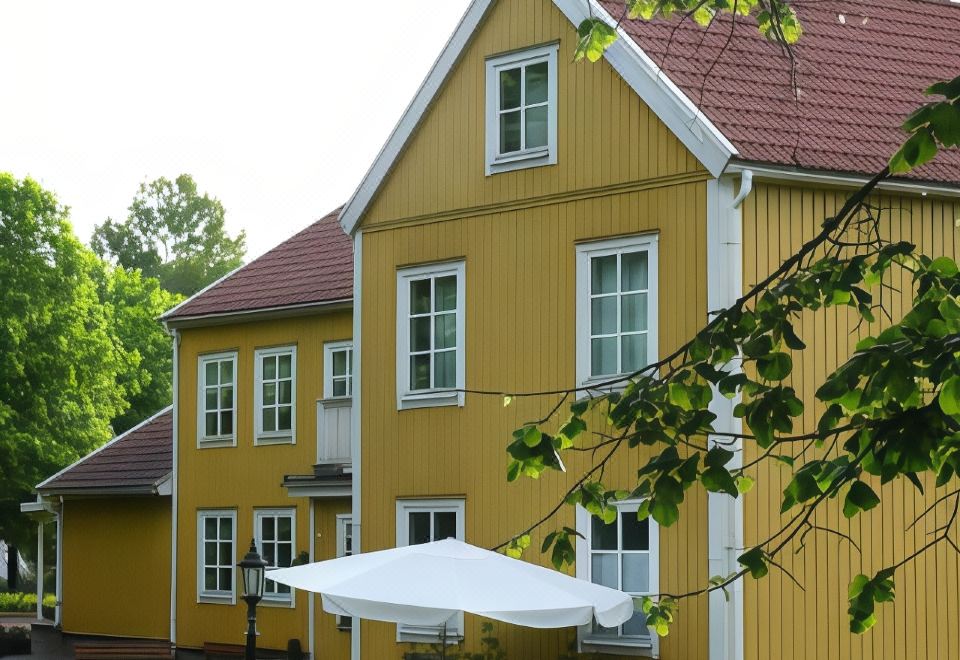 Hotel Per Olof Garden - Housity
