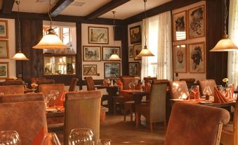 Hotel Schwalenberger Malkasten - Housity