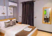 Golden Six Hotel and Restaurant Hotels in 