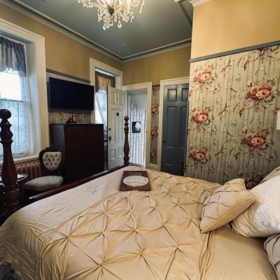 Magnolia Room Susquehanna Manor Inn Promo Code