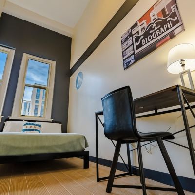 Private One Bedroom Ensuite HI Chicago Hostel Promo Code