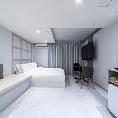 尊貴大床房 萊尼思飯店優惠