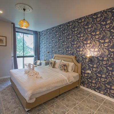 高級特大床房 希賓文化精品家庭旅館優惠