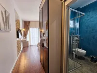 Lolo Luxury rooms & suites