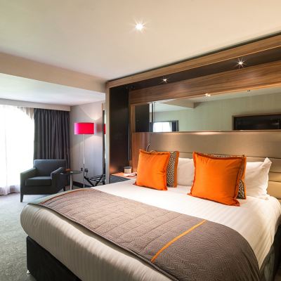 1 King Premium Accessible Courtyard View Crowne Plaza Gerrards Cross, an IHG Hotel Promo Code