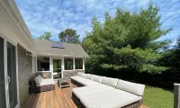 Vineyard Vacation Retreat with HOT TUB
