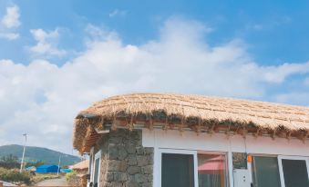 Bonggi's House Jeju