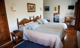 Hotel Siglo XVIII - Housity