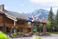 Banff Park Lodge