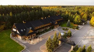 Bajka Hotel & Resort Hôtels à : 
