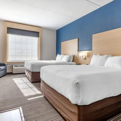 Quality Inn & Suites Hotels near Jack Darling Memorial Park